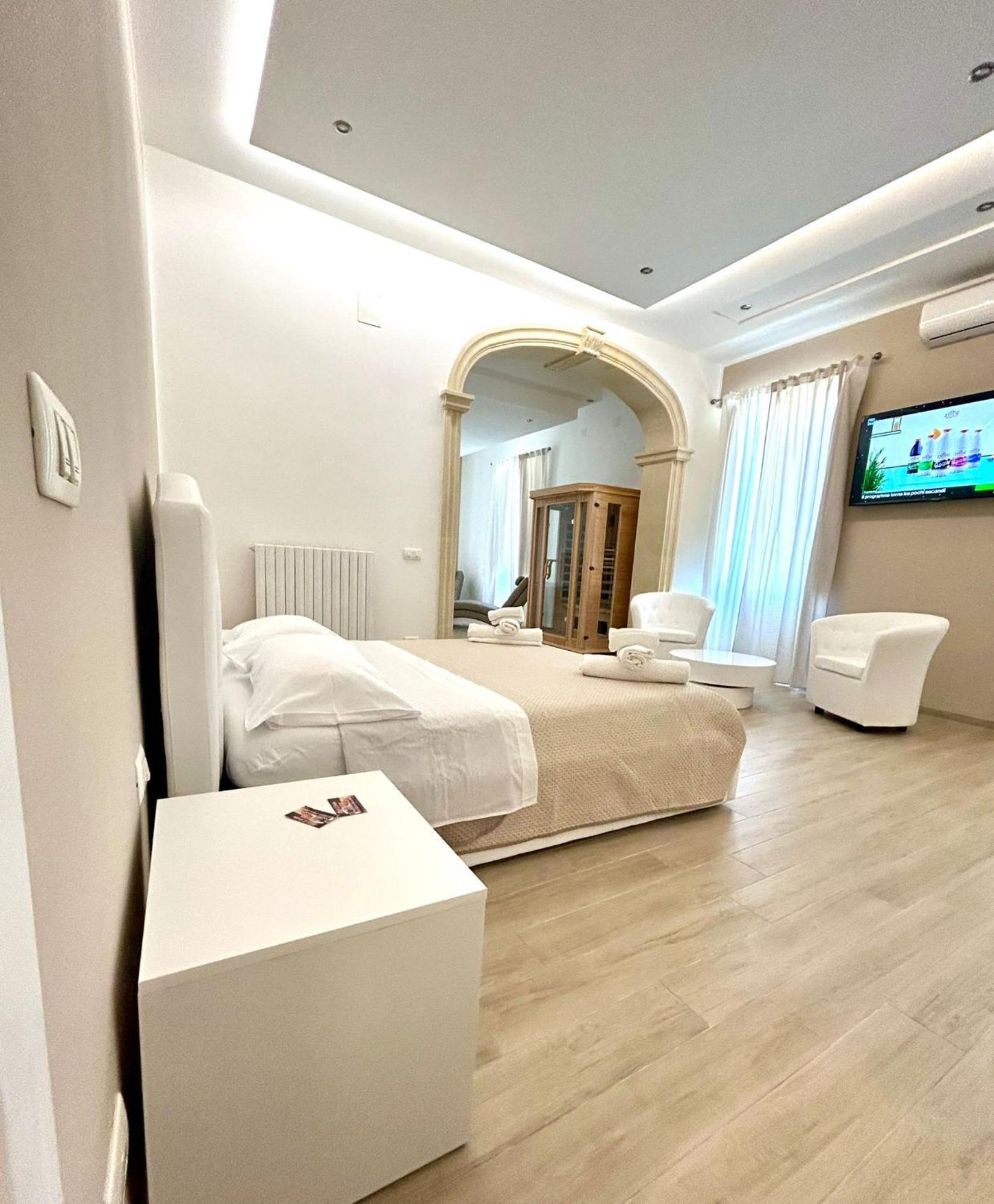 Bed E Suite Domar Бриндизи Экстерьер фото