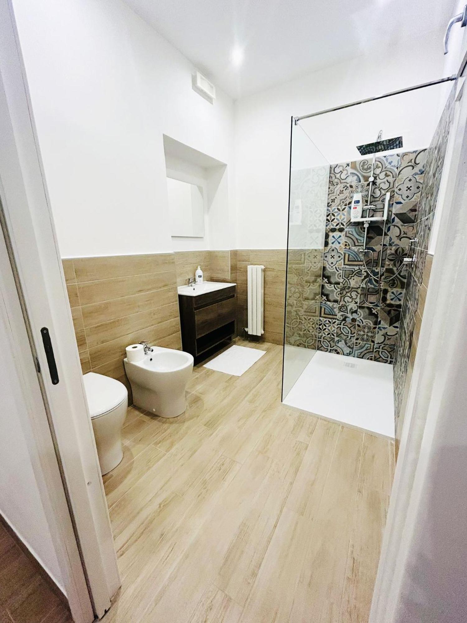 Bed E Suite Domar Бриндизи Экстерьер фото