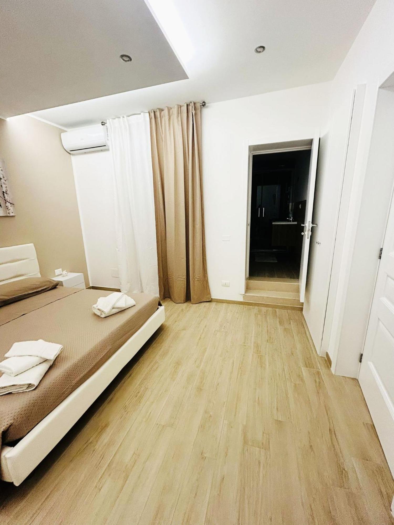 Bed E Suite Domar Бриндизи Экстерьер фото